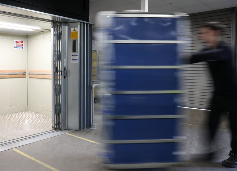 Cage lifts vs goods lifts - the choices & differences